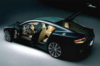  Aston Martin