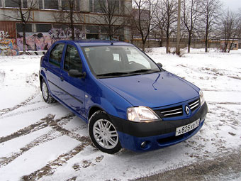 Renault Logan,   , Lenta.Ru