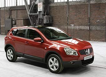 Nissan Qashqai.  Nissan