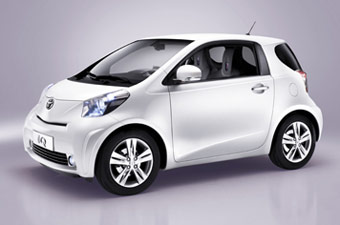  Toyota iQ.  Toyota