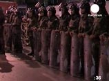 В Бангкоке 200 тысяч демонстрантов пытаются лишить премьера власти 
