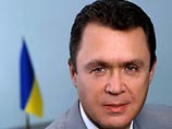 Украинские чиновники должны сдавать экзамен по украинскому языку. Об этом заявил украинский вице-премьер Владимир Семиноженко, выступая по телевидению