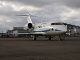  SkyWest         ( )