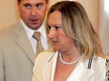     ,   ""        ,    L'Express,   