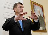 -     ""     "  "    ,  ,     ,  " "