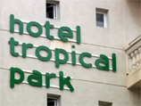       -         Luna Tropical Park,  -    