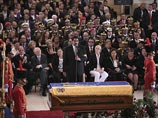 Тело Уго Чавеса было торжественно вынесено из Зала славы Венесуэльской военной академии