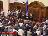 Оппозиция требует денонсации Соглашения между Кипром и СССР, поскольку власть "не заинтересована, чтобы изменилась ситуация", пояснил, как передает УНИАН, лидер фракции "УДАР" Виталий Кличко