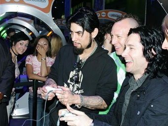   Red Hot Chilli Peppers  Nine Inch Nails      Prey   Xbox 360.  AFP 