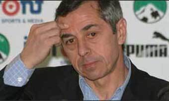 Бывший главный тренер сборной Грузии по футболу француз Ален Жиресс. Фото с официального сайта УЕФА