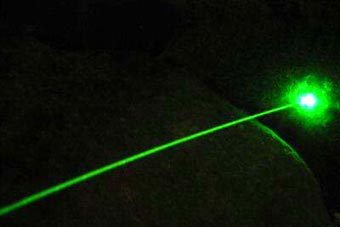 .    greenlaserbeam.com