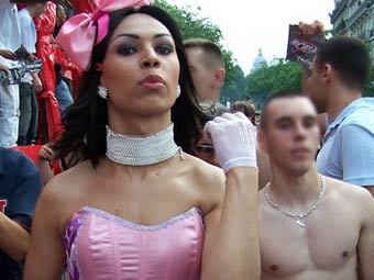 -.    gayprideboyz.com