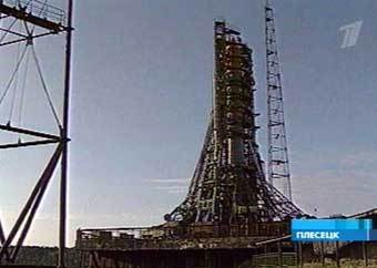 Подготовка к запуску ракеты на космодроме Плесецк. Кадр Первого телеканала, архив