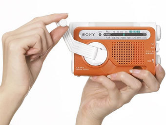  Sony ICF-B01.    akihabaranews.com