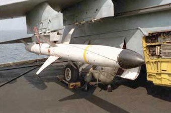  AGM-88   .    airwar.ru