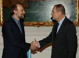      9   .  AFP