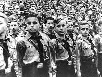 "Гитлерюгенд". Фото с сайта wikipedia.org