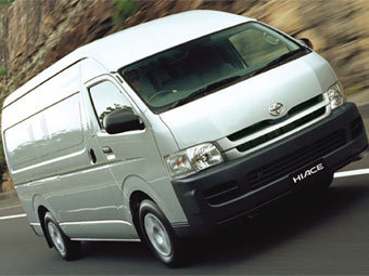 Toyota Hiace.  Toyota
