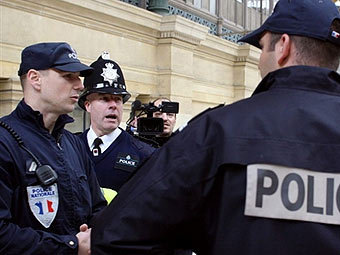  .  AFP