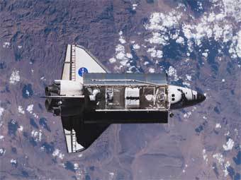 Шаттл "Индевор" в 2007 году. Фото NASA Шаттл "Индевор" в 2007 году. Фото NASA