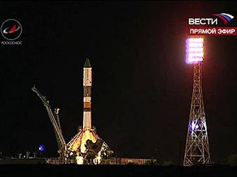 Старт рокеты-носителя с грузовым кораблем "Прогресс М-65" 10 сентября 2008 года. Кадр телеканала "Вести 24" Старт рокеты-носителя с грузовым кораблем "Прогресс М-65" 10 сентября 2008 года. Кадр телеканала "Вести 24"