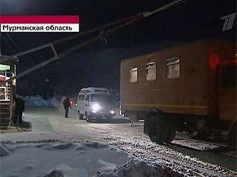 Автомобили горноспасателей на Расвумчоррском руднике. Кадр "Первого канала"