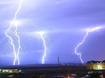   Daniel.Cardenas   wikipedia.org