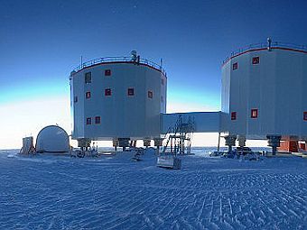   ,   .   Roncero   wikipedia.org