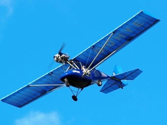   .    microlightpilots.com