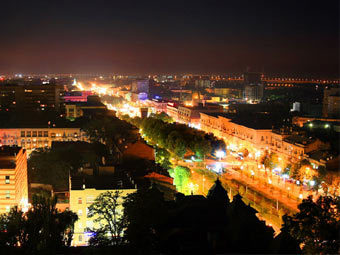 Вид на Днепропетровск. Фото с сайта gorod.dp.ua