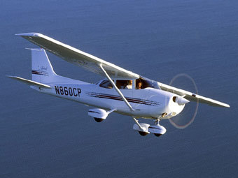 Самолет Cessna 172. Фото с сайта tractorair.com