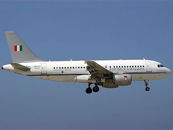  A319  .    airliners.net