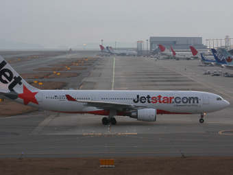  Airbus A330-200  Jetstar Airways.    theskytake3.com