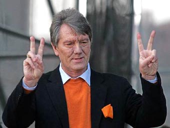    2004 .   Reuters 