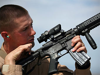    Trijicon   M-4.    defenseimagery.mil