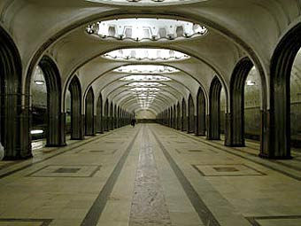  "".  Philipp Latinak   mosmetro.ru 