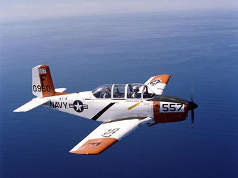 Beechcraft T-34  .    dodmedia.osd.mil