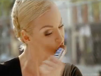      Snickers 