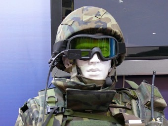  ComFut.    militaryphotos.net