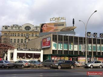  L'Oreal   ZenithOptimedia.  "."