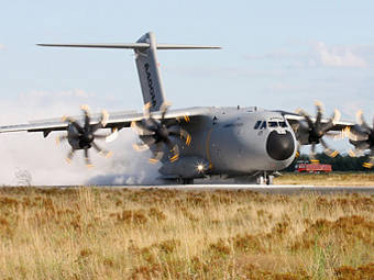  A400M   .  - Airbus Military