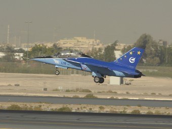 Hongdu L15.    flightglobal.com