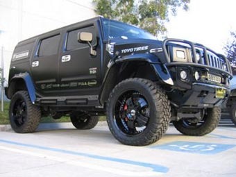 Hammer H2.    auto-novosti.ru