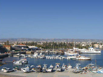   .    cyprus-property-sales-resales.com