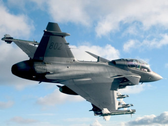 Saab JAS 39 Gripen.    defenseindustrydaily.com