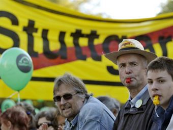   "-21".  ©AFP