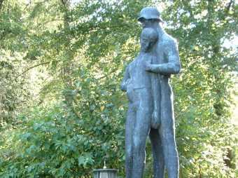   116-    .    ehrenmale-kreis-dueren.de