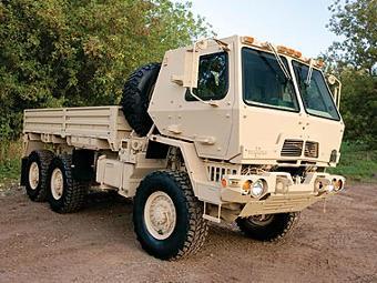 Oshkosh FMTV.    oshkoshdefense.com