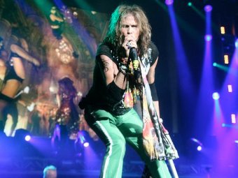  ,     Aerosmith
