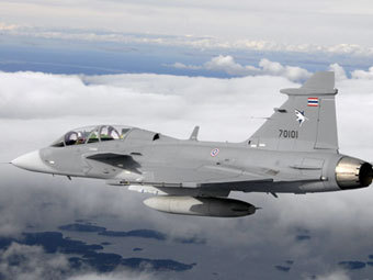 Gripen  .  Stefan Kalm, Gripen International.